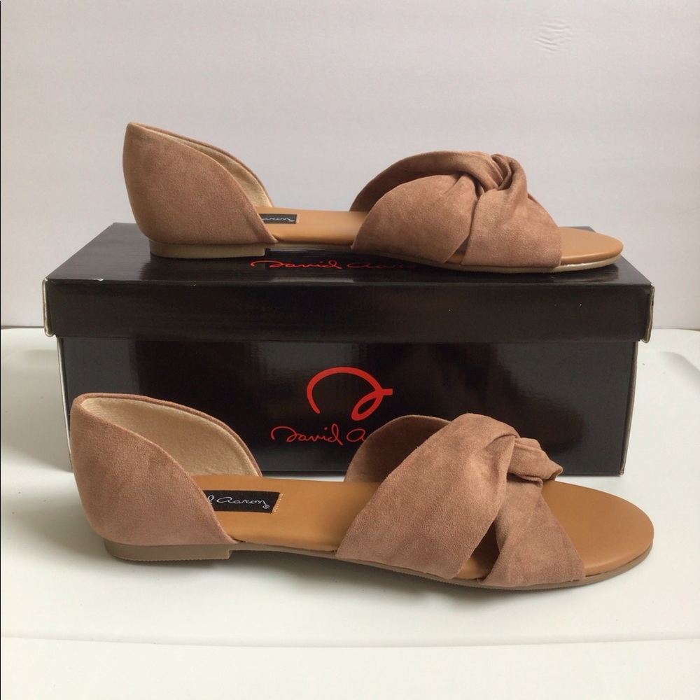 David Aaron Fife Flats in Coral